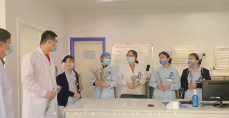 致敬醫(yī)護(hù)崗位的女神們！