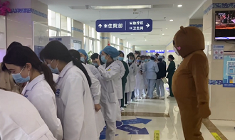 致敬醫(yī)護(hù)崗位的女神們！